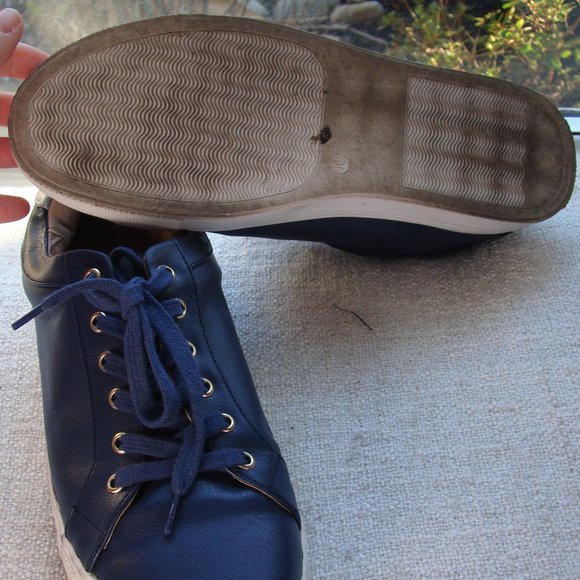 LOFT  navy vegan leather Lace-Up Sneakers, S 10 - Picture 3 of 5